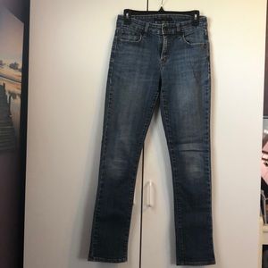Levi’s Women’s size 6M jeans